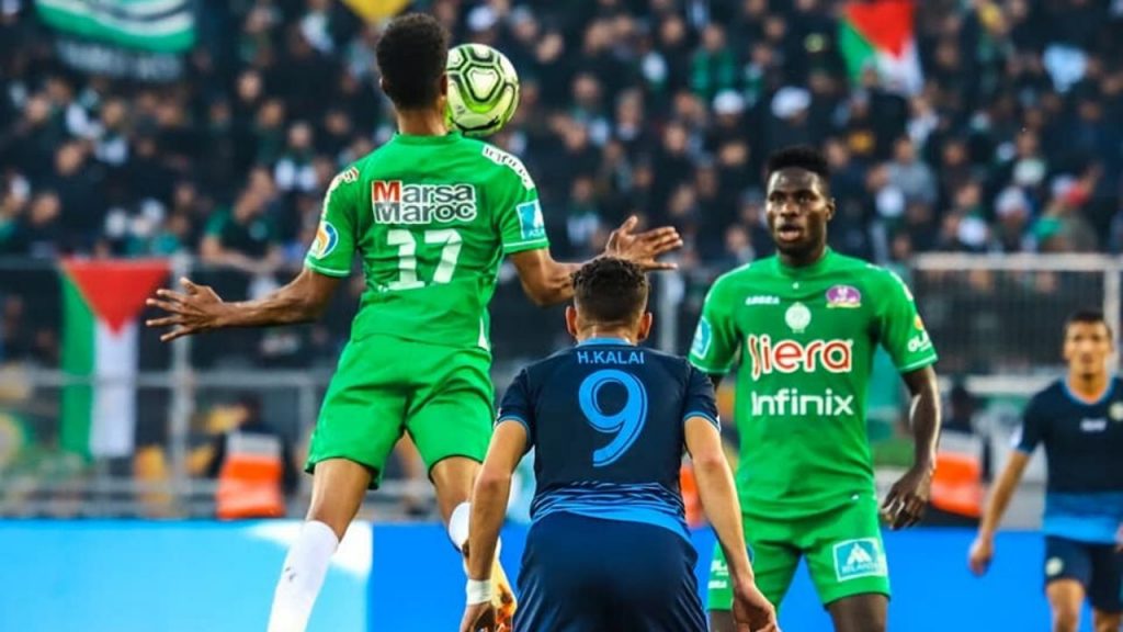 الرجاء يخوض آخر حصة تدريبية قبل التوجه لخريبكة