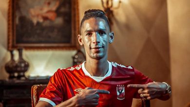 Photo of بانون يغادر إلى القاهرة لبدء تجربته الجديدة