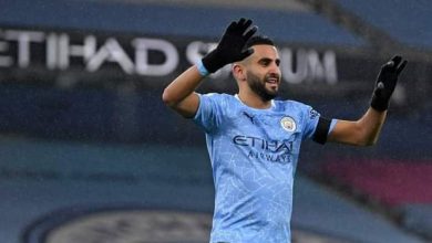 Photo of محرز: أنا الأحق بالكرة الذهبية الإفريقية وليس بونو