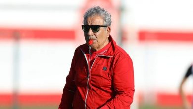 Photo of البنزرتي يتكلف بمصاريف إقامة منافس الرجاء بالكاف