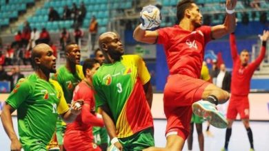 Photo of “أسود” اليد يصلون القاهرة لخوض كأس العالم