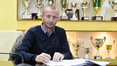 Photo of مدرب الجيش الملكي يمنع إكمال مباراة فريقه أمام المنتخب الوطني