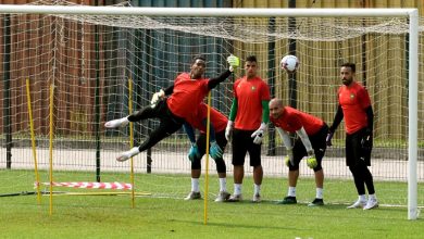 Photo of عموتة يفاجئ حراس المنتخب المحلي بهذا القرار