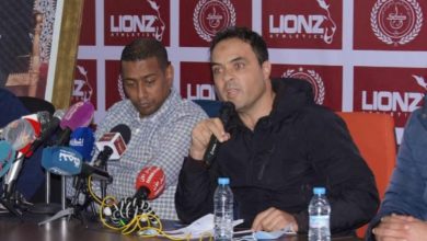 Photo of الكوكب يرفض استقالة مدربه الكيسر ويعد بتحقيق مطالب لاعبيه