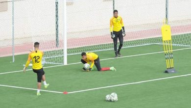 Photo of الإصابة تبعد حارس الوداد شهرا عن الميادين