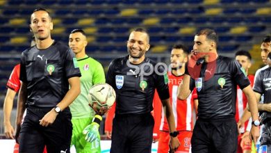 Photo of الحكام وراء إيقاف الدوري الاحترافي خلال “الكان”