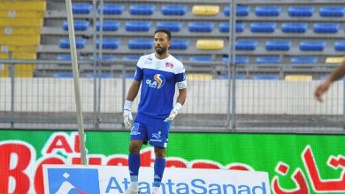 Photo of فيديو.. رغم العملية الجراحية الزنيتي يحضر لمساندة زملائه في مواجهة السوالم