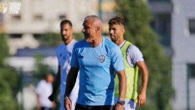 Photo of إ. طنجة “غير قادر” على التخلص من مدربه كازوني لهذا السبب