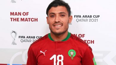 Photo of الحافيظي: مساعدة زملائي داخل المنتخب خولت لي التتويج بلقب أفضل لاعب في مباراة فلسطين
