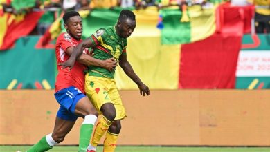 Photo of صور.. الكاف يغلق ملعبا من ملاعب الكان بالكاميرون ويمنع احتضانه للمباريات