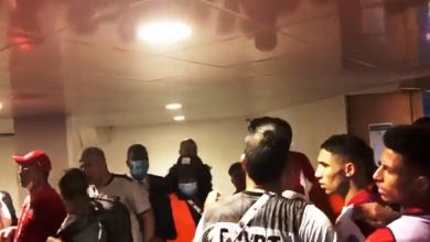 Photo of الكاف يفتح تحقيقا رسميا في أحداث شغب قمة الأسود ومصر