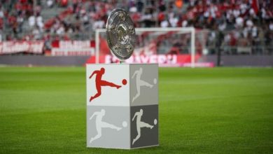 Photo of دقيقة صمت بالملاعب الألمانية تضامنا مع أوكرانيا