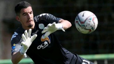 Photo of الرجاء يقرر التخلي عن حراسه غايا وفخر والحداوي دفعة واحدة