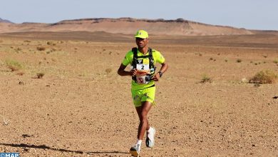 Photo of ماراطون الرمال: المرابطي وكوميت يؤكدان تفوقهما في المرحلة الثالثة