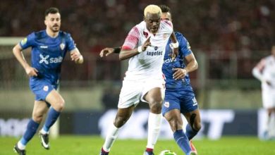 Photo of رسميا مبينزا ينتقل إلى الدوري الكويتي