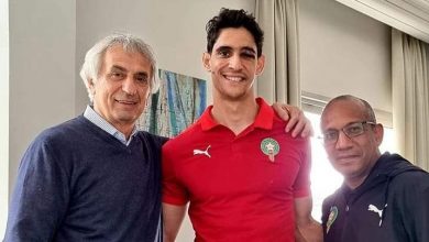 Photo of بعد إصابته.. المياغري وخاليلوزيتش في زيارة لياسين بونو