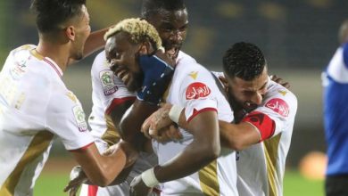 Photo of الفيفا يغرم الوداد 100 ألف يورو في قضية مبينزا