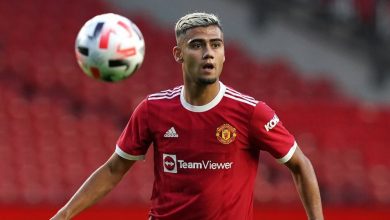 Photo of رسميا.. مانشستر يونايتد يعلن رحيل لاعبه