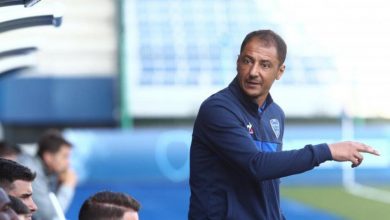 Photo of دولي مغربي يقدم استقالته من تروا الفرنسي للإلتحاق بالأسود