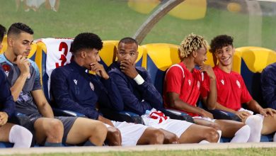 Photo of إبعاد لاعب ودادي وعرضه على اللجنة التأديبية بسبب شجاره بالجزائر