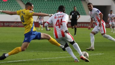 Photo of فيديو.. حسنية أكادير يواصل نتائجه المخيبة ويتعادل أمام شباب السوالم داخل الميدان