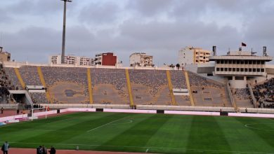 Photo of فيديو.. منع الجماهير الرجاوية من الجلوس في المنطقة 6 بسبب شقوق بالمدرجات