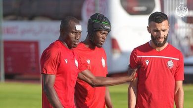 Photo of طبيب الوداد يمنع لاعبا مهما من مرافقة الفريق إلى الجديدة