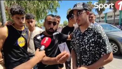 Photo of فيديو مؤسف..كفيف رجاوي يمنعونه من الحصول على تذكرة حضور نهائي كأس العرش