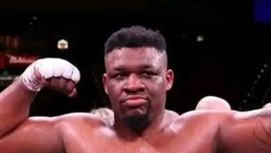 Photo of ملاكم أمريكي يعتنق الإسلام قبل نزاله الحاسم بالسعودية