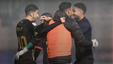 Photo of فيديو.. الجيش الملكي يقسو على المغرب التطواني ويعزز صدارته للدوري