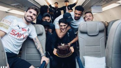 Photo of لاعبو الهلال يفاجئون بونو بمناسبة عيد ميلاده