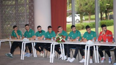 Photo of لقجع يستقبل لاعبي وأعضاء منتخب القاعة قبل انطلاق كأس العالم بأوزبكستان