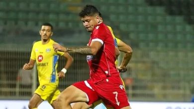 Photo of رينان يغادر المغرب ويعلق: “إنها لحظة من الحزن الشديد والألم”