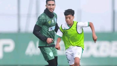 Photo of الشابي يدمج براعم الرجاء مع الكبار في تداريب الفريق