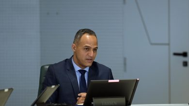 Photo of إسماعيل الفتح يقدم مشروع الخبرة التقييمية لمجال التحكيم