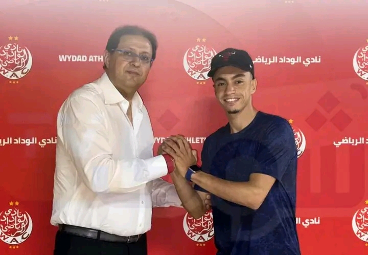 الوداد يعلن التعاقد مع لاميرات