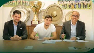 Photo of الرجاء يعلن التعاقد مع لاعب جديد
