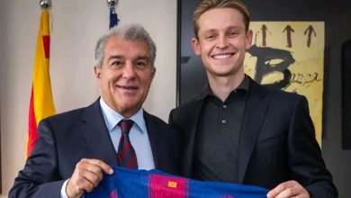 Photo of برشلونة يربط نجمه دي يونغ بعقد طويل الأمد