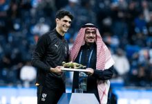 Photo of تكريم خاص من الهلال لبونو بعد نيله جائزة أفضل حارس إفريقي